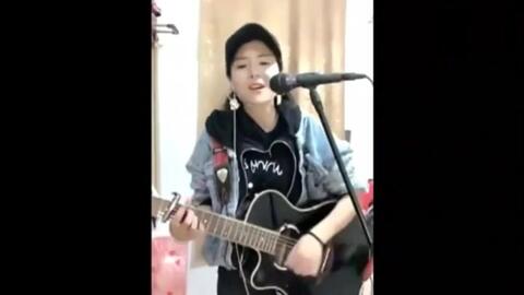 花姐嶄露鋒芒，最新歌曲引領(lǐng)音樂潮流，成為璀璨新星