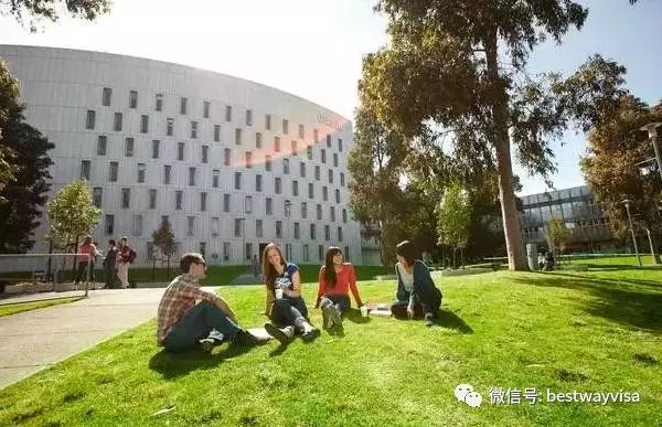 得得學院最新概況，背景、發(fā)展、影響與時代地位全解析